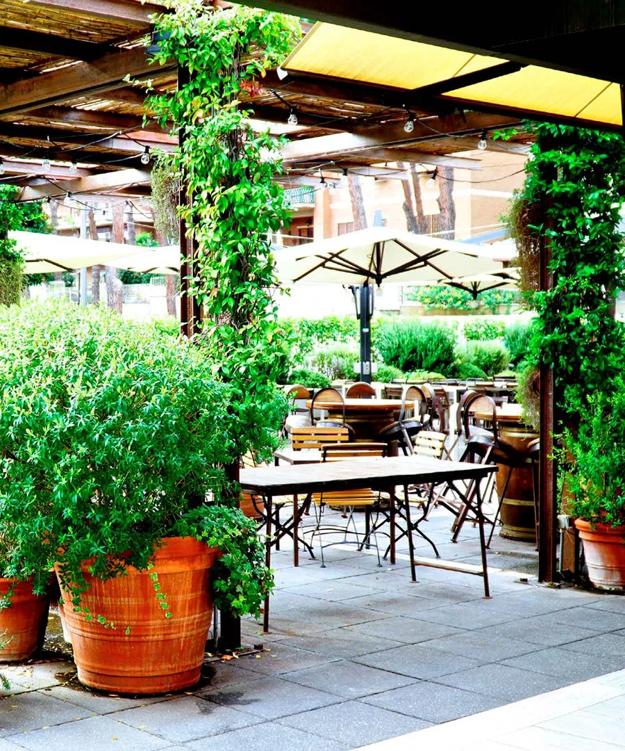 Esterno del ristorante per l'aperitivo all'aperto